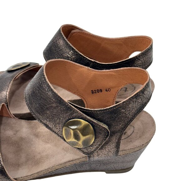 Taos Brown metallic Crackle Leather Adjustable Strap Women Wedge Sandals Size 40 - Picture 9 of 15